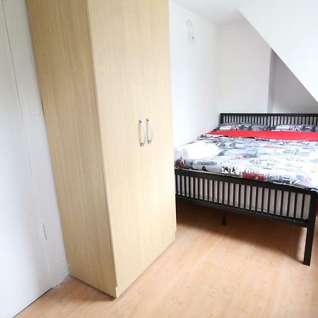 Lovely Double Rooms With Shared Bathroom In Angel 伦敦 外观 照片